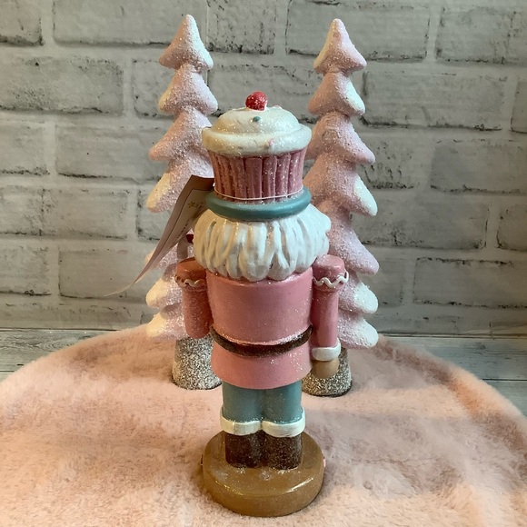 CUPCAKES & CASHMERE 11in Cupcake Nutcracker Only - Picture 5 of 8